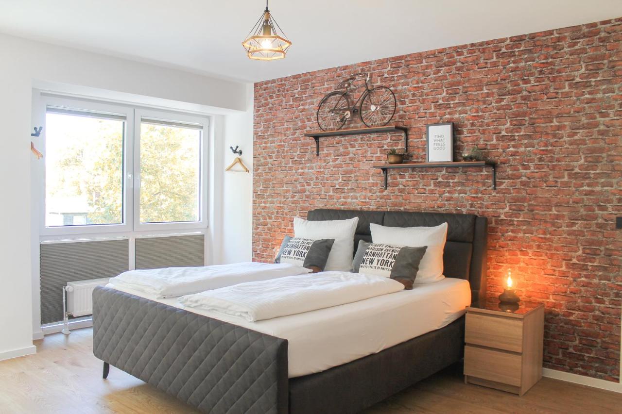 New York Apartment - Fuer Freunde & Familien, Stadtnah, Parkplatz, E-Ladestation, Gitterbox Fuer Fahrraeder, Fitnessstudio, Digitale Gaestemappe Mit Restaurant- Und Unternehmenstipps Koblenz  Exteriör bild